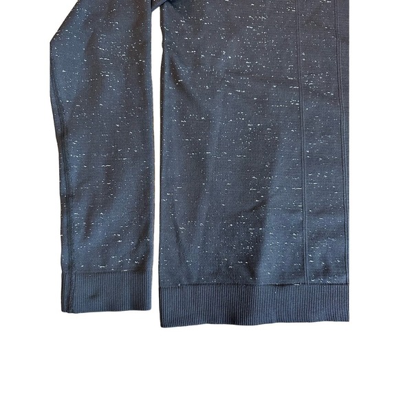 Lululemon speckled long sleeve - Picture 4 of 5
